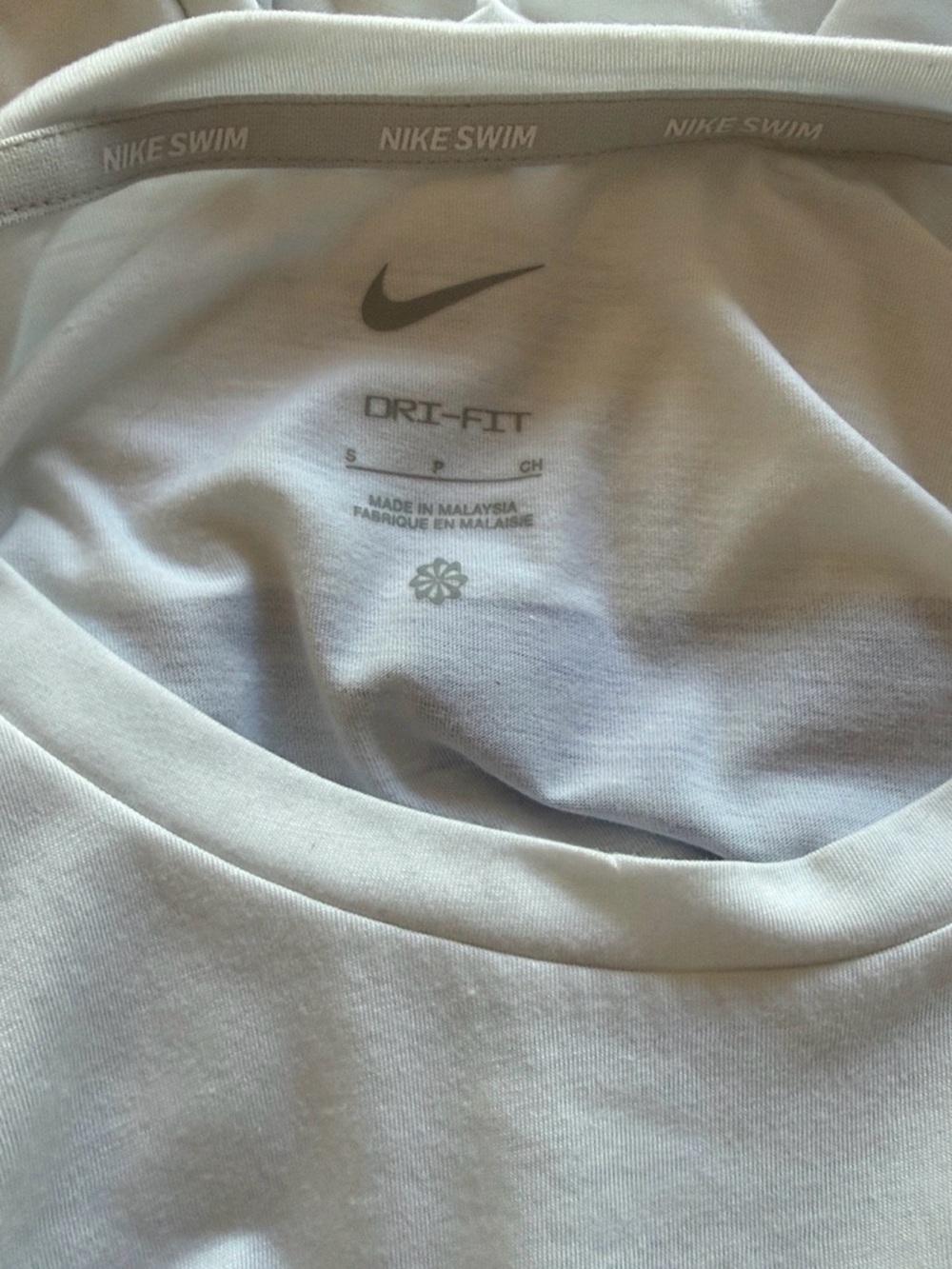 Nike Dri-Fit Tshirt , Size: Small - Picture 6 of 9